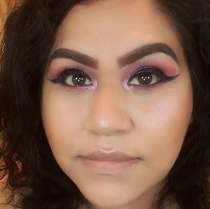 Meet your Posher, Isa